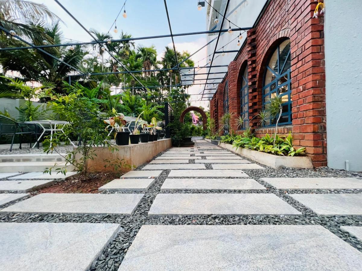 Hotel Seapark Kollam Dış mekan fotoğraf