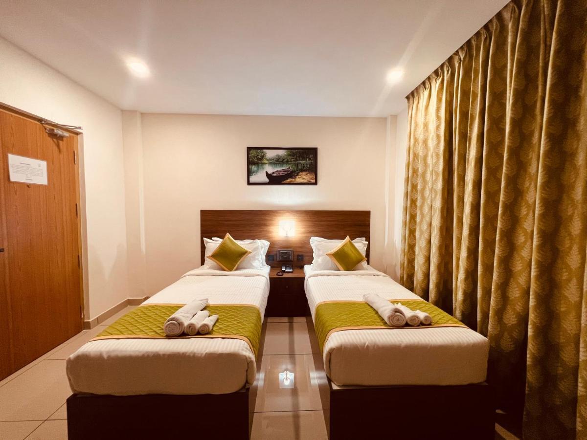 Hotel Seapark Kollam Dış mekan fotoğraf