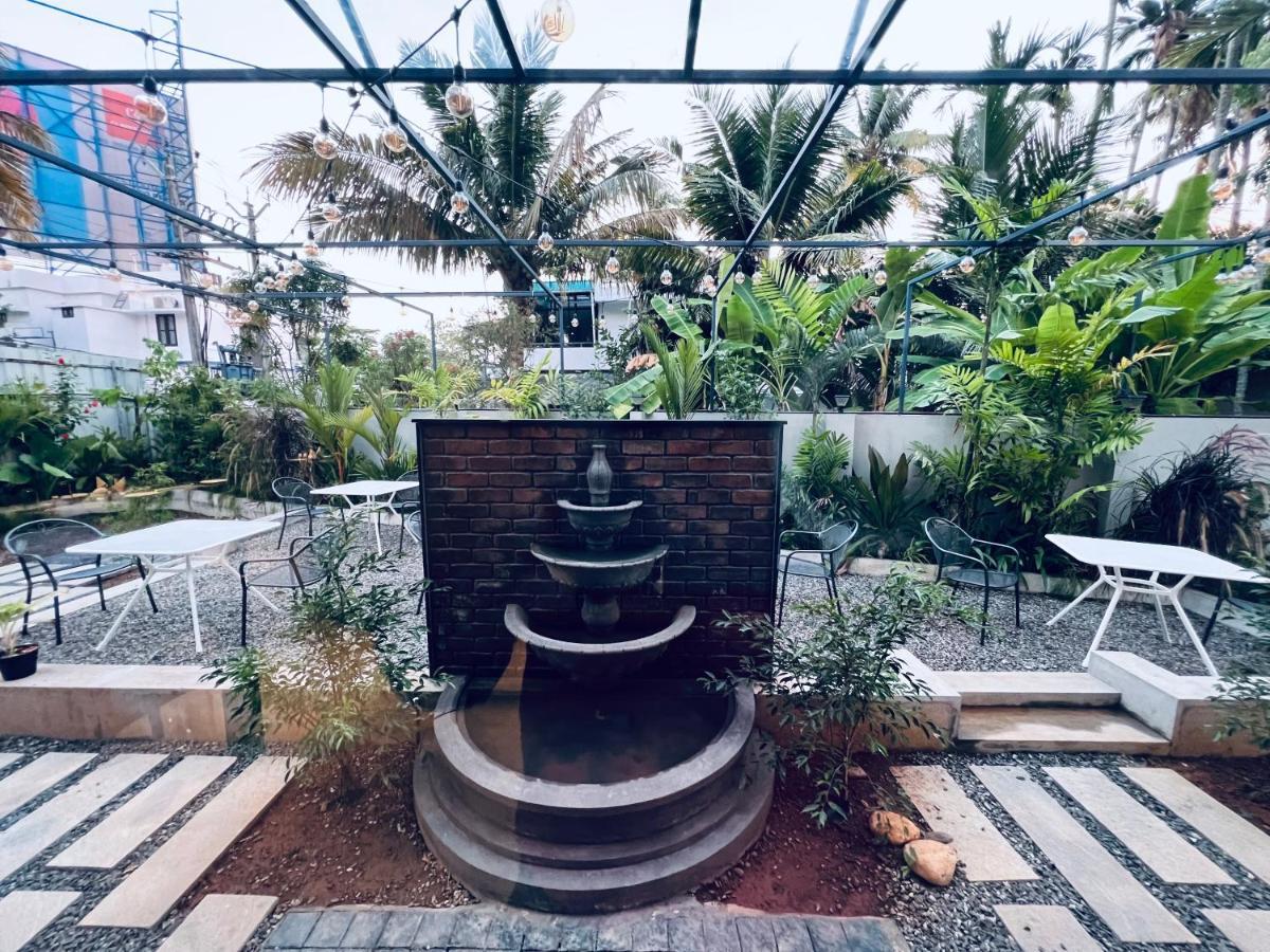 Hotel Seapark Kollam Dış mekan fotoğraf
