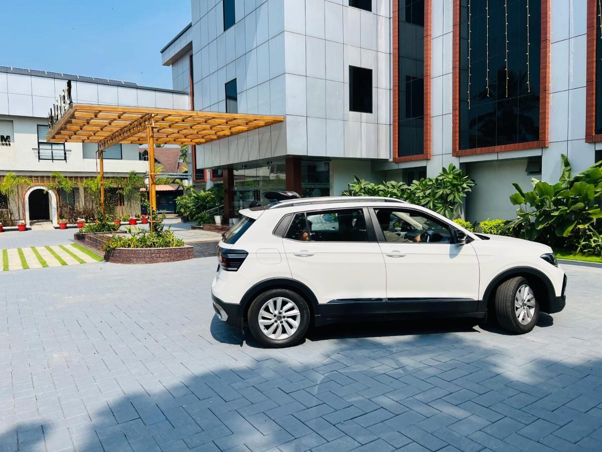 Hotel Seapark Kollam Dış mekan fotoğraf